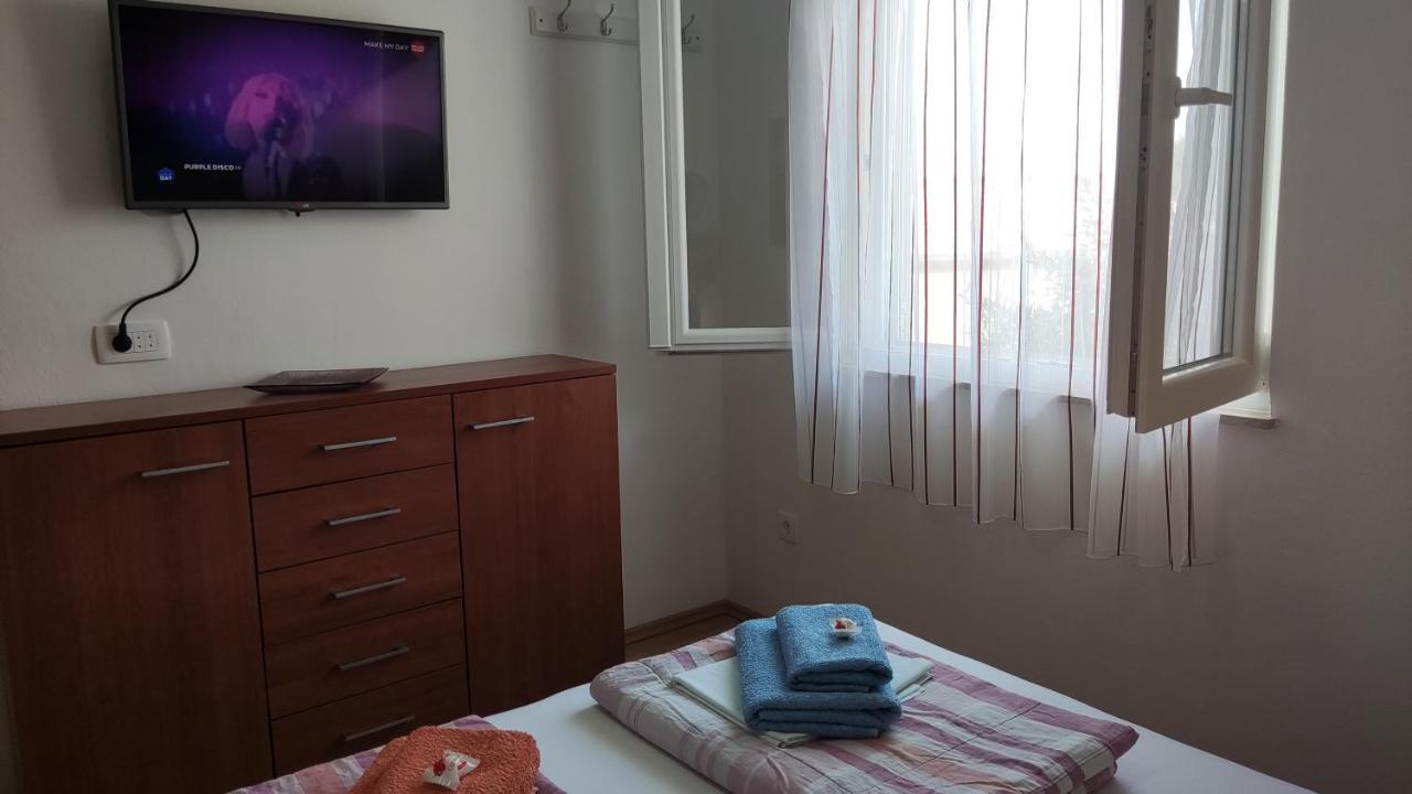 Rogoznica Seafront Apartment - Kalebova Luka Екстер'єр фото