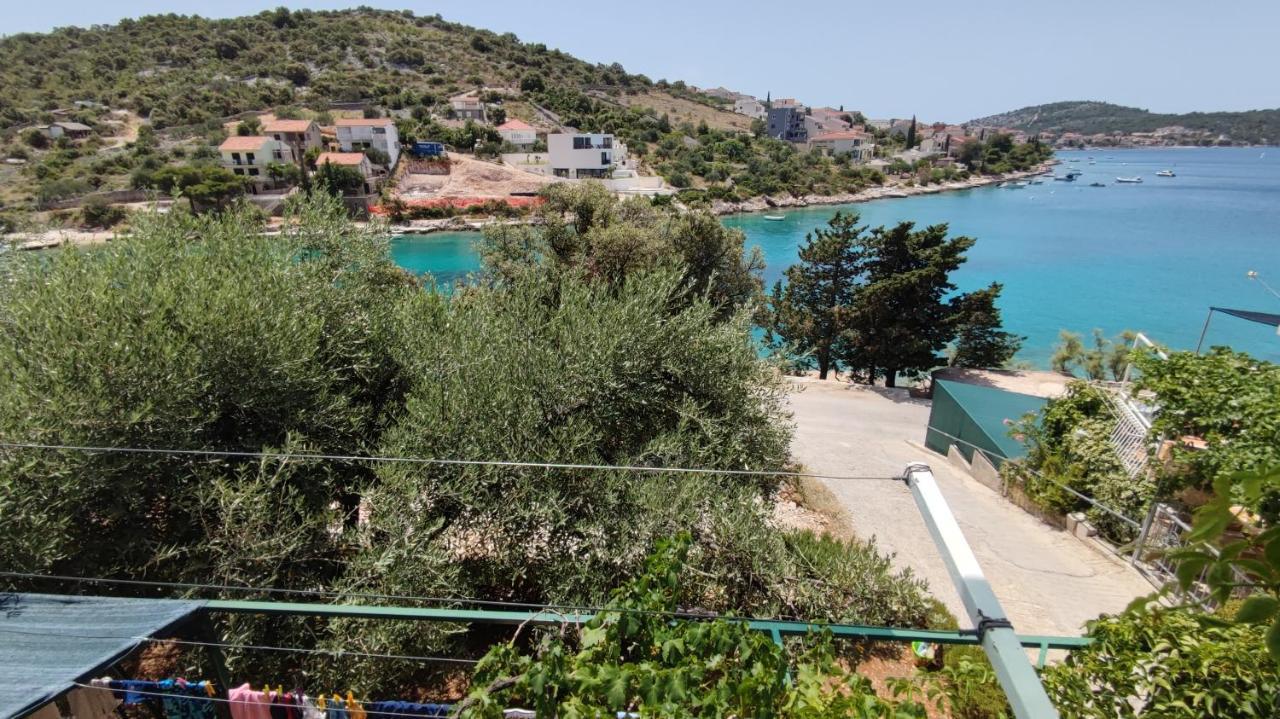 Rogoznica Seafront Apartment - Kalebova Luka Екстер'єр фото