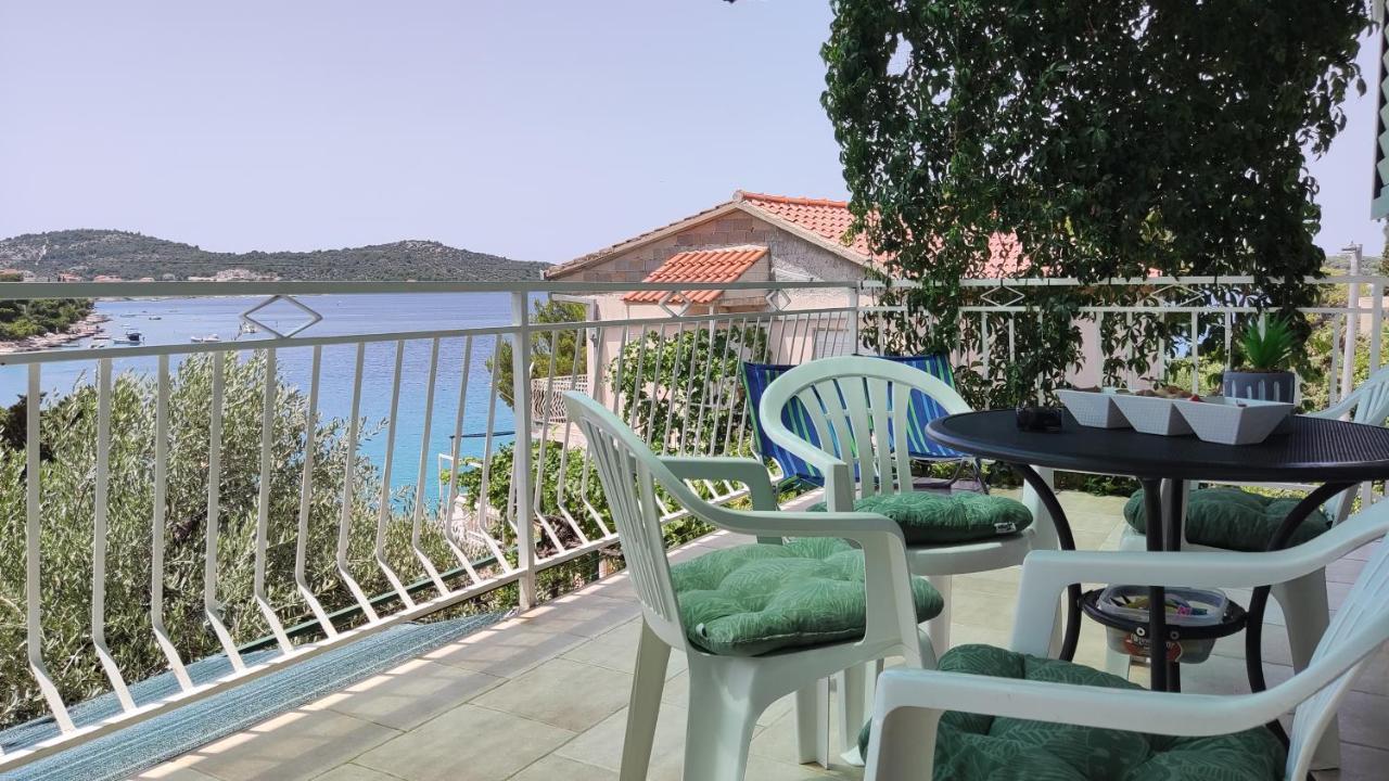 Rogoznica Seafront Apartment - Kalebova Luka Екстер'єр фото